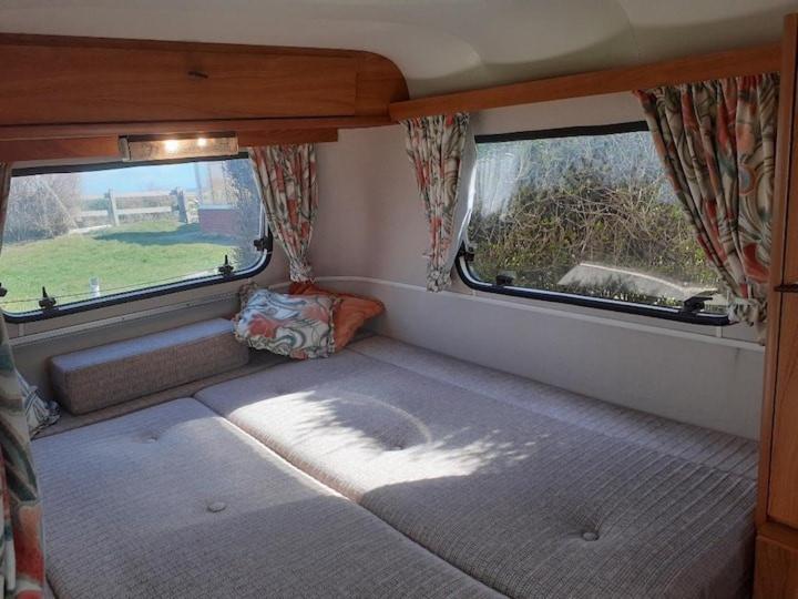 Sundial Cottage Eriba Caravan Norwich Luaran gambar
